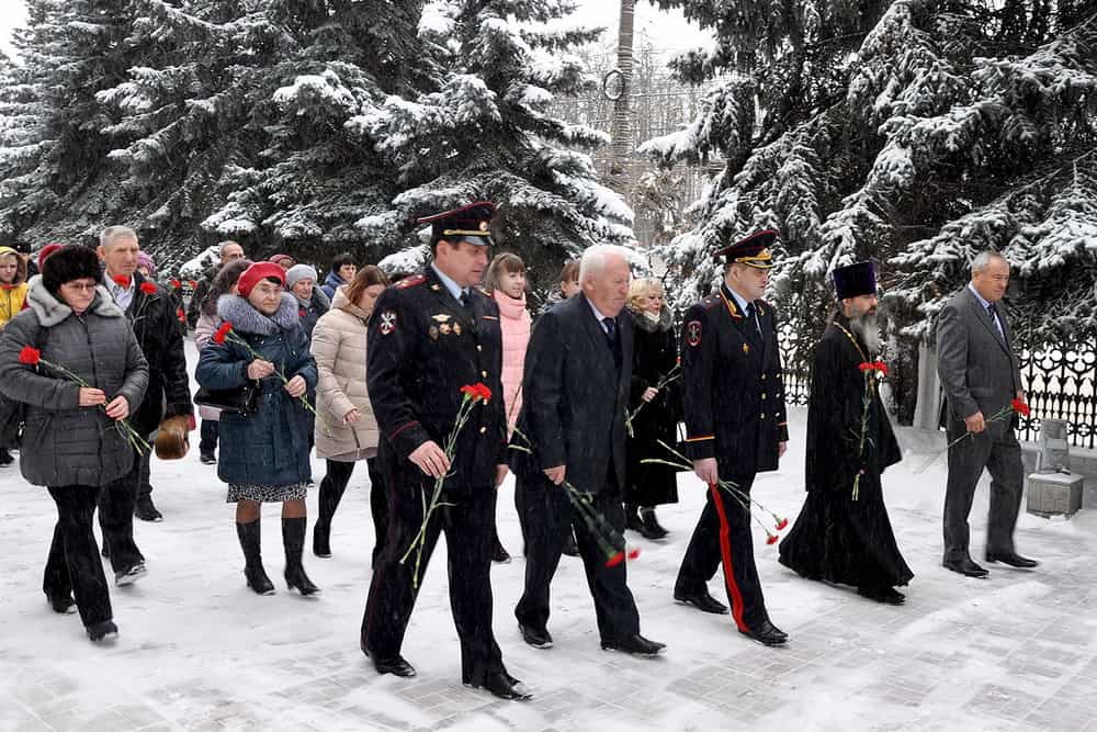 Встреча родственников сотрудников правоохранительных органов, погибших при исполнении служебного долга со священниками храма в честь иконы Божией Матери «Всех скорбящих Радость»