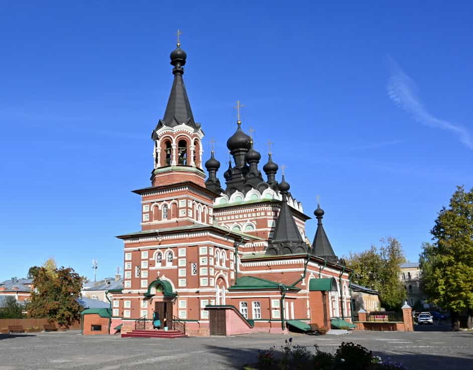 Торжественное богослужение в Свято-Серафимовском соборе