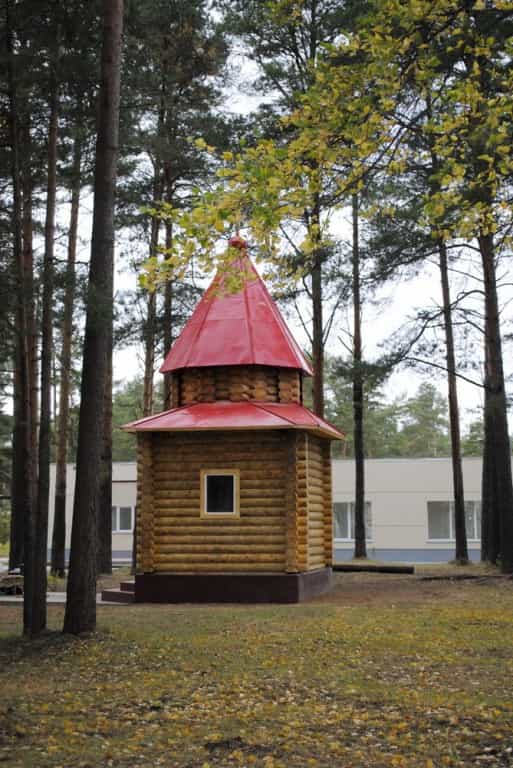 Завершилось строительство часовни в военном городке в Кстинино