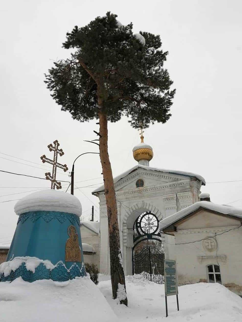 Паломники Трифонова монастыря посетили город Слободской