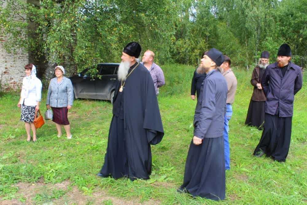 Состоялась рабочая поездка митрополита Вятского и Слободского Марка по Нижнеивкинскому благочинию