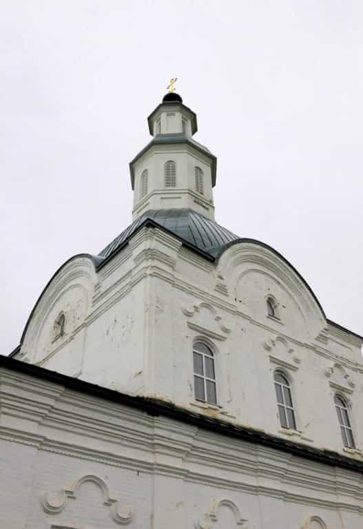 Архиерейское богослужение в Троицком храме села Бахта