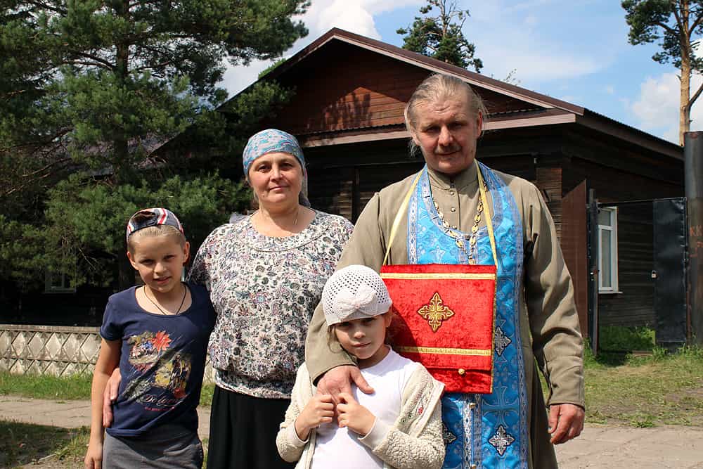 Торжества в честь престольного праздника храма Казанской иконы Божией Матери д. Казань