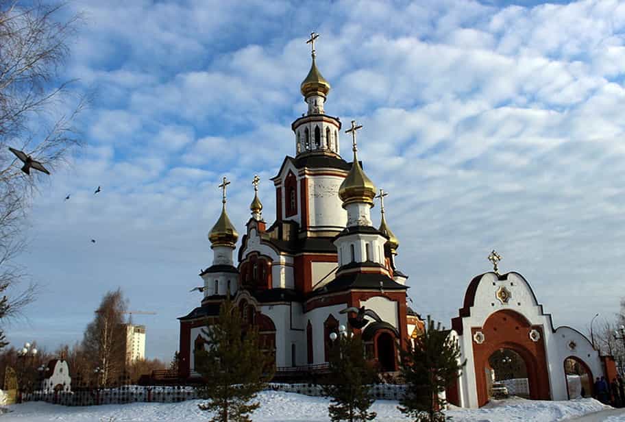 В Великий пост в храмах Вятской Епархии совершается Таинство соборования