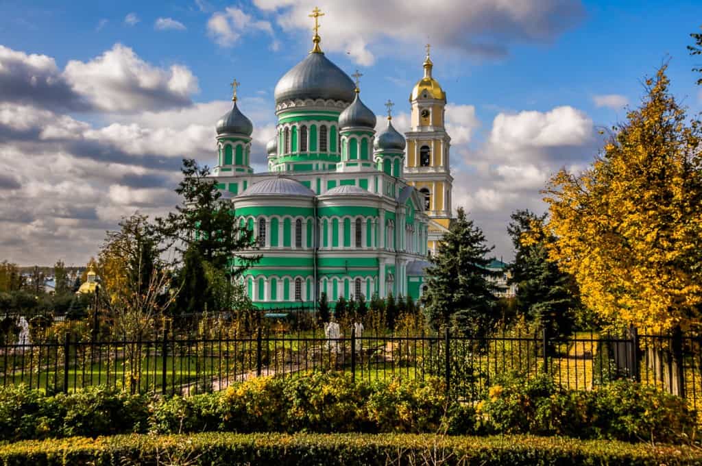 Паломнической службой «Святки» была организована поездка в Дивеево и в Макарьевский Желтоводский женский монастырь