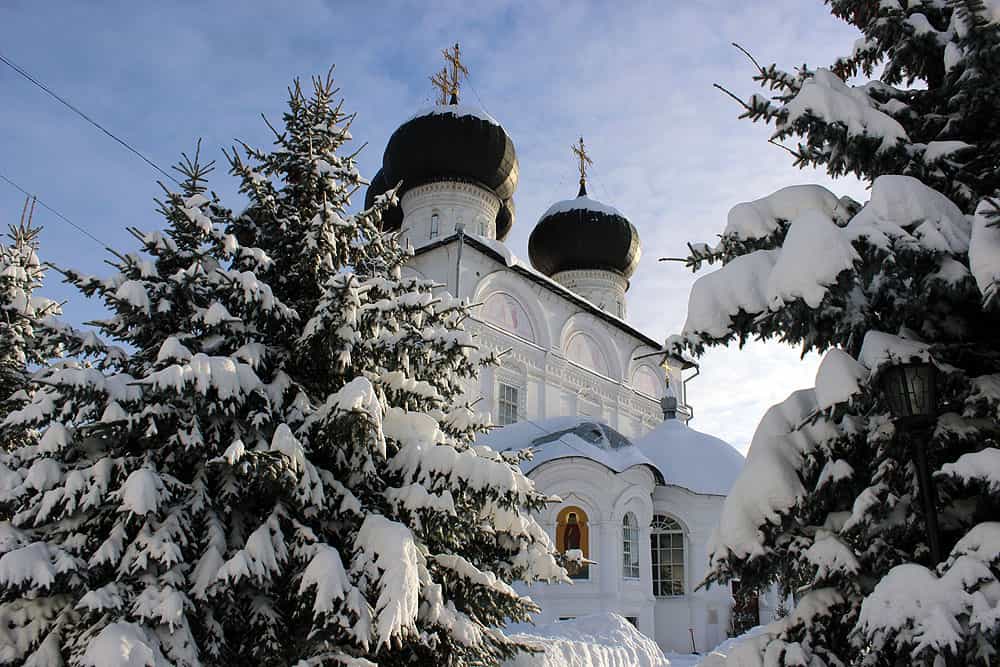 Навечерие Богоявления в Свято-Успенском Трифоновом монастыре