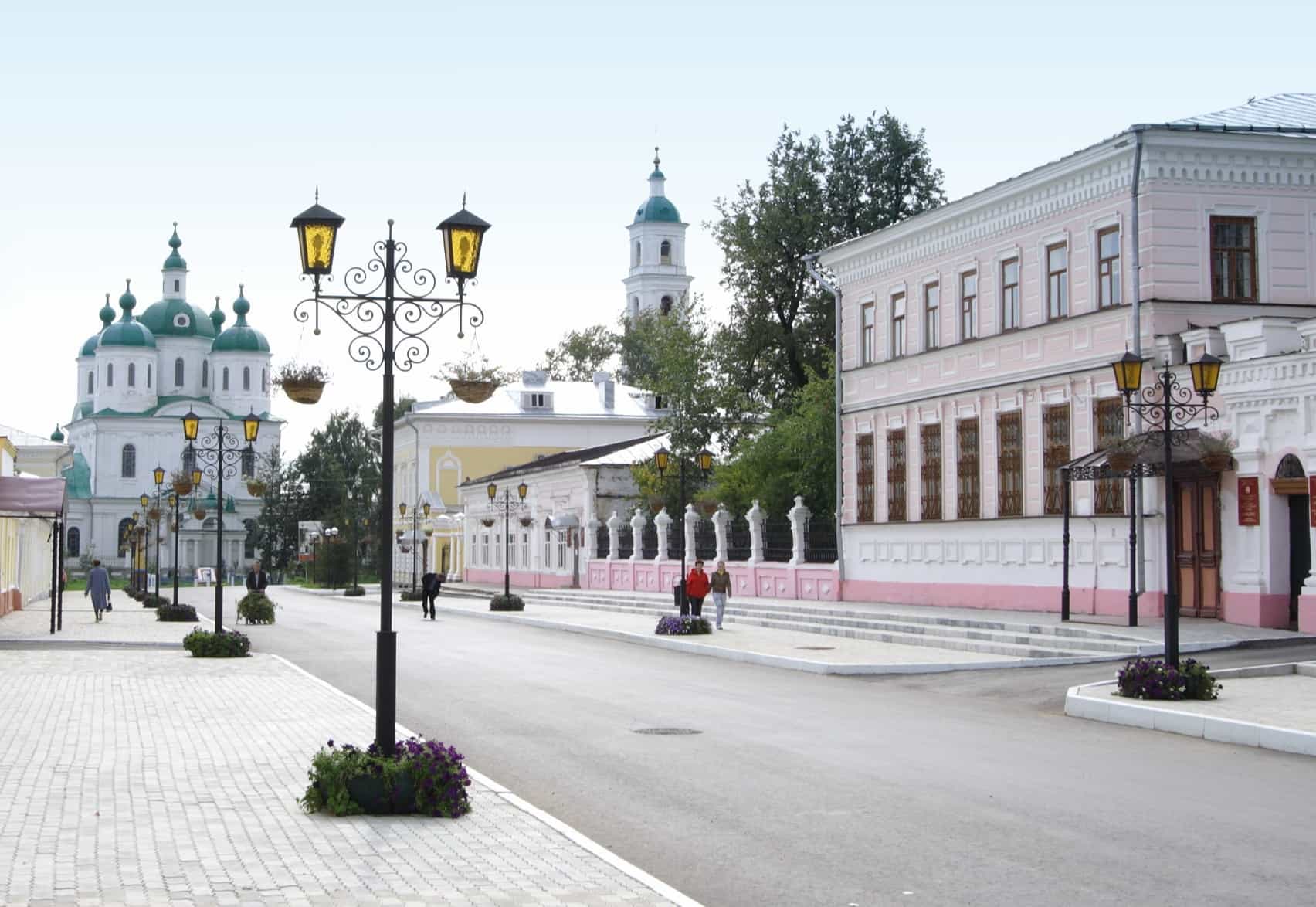 В тихой Елабуге солнце встаёт