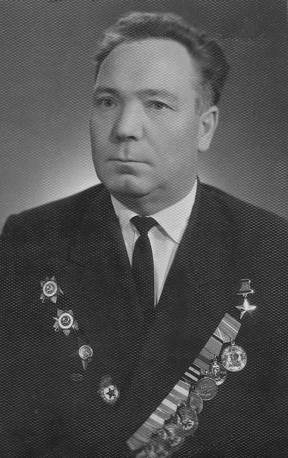 К столетию героя