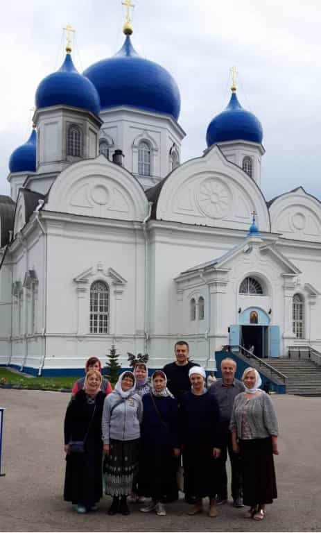 Паломники из Вятки посетили святые места Золотого кольца России