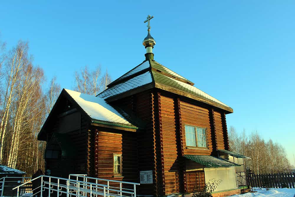 Торжественное богослужение совершится в престольный праздник храма святого блаженного Прокопия Вятского