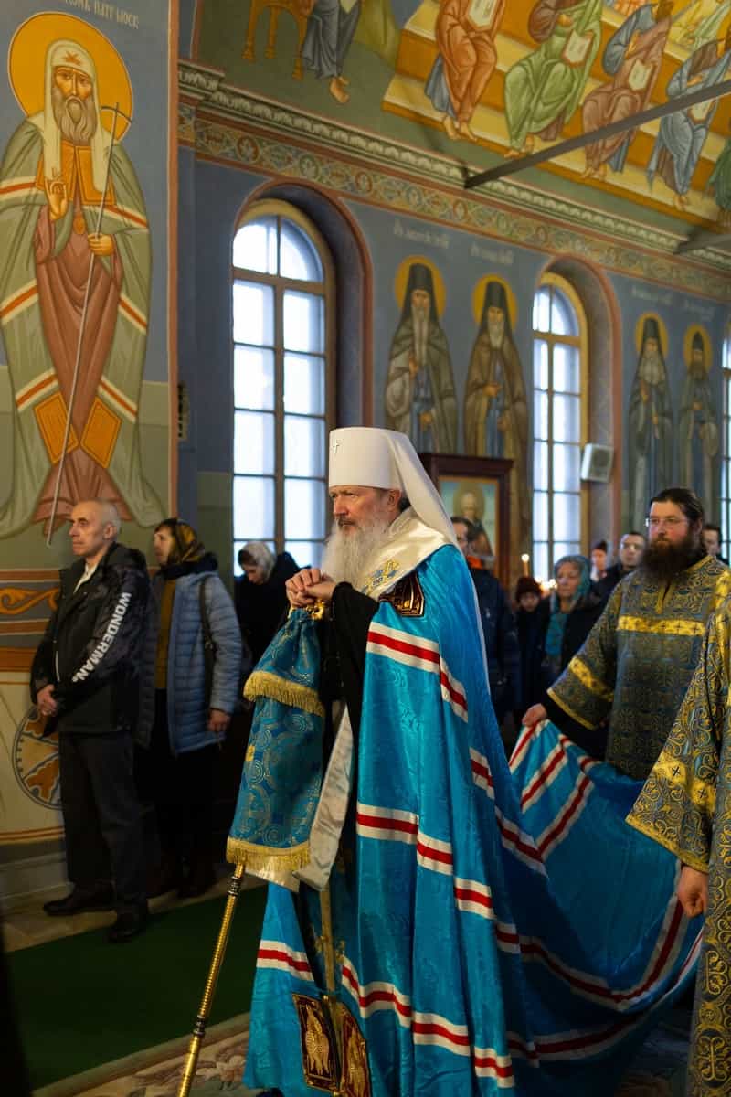 Всенощное бдение на праздник Феодоровской иконы Божией Матери