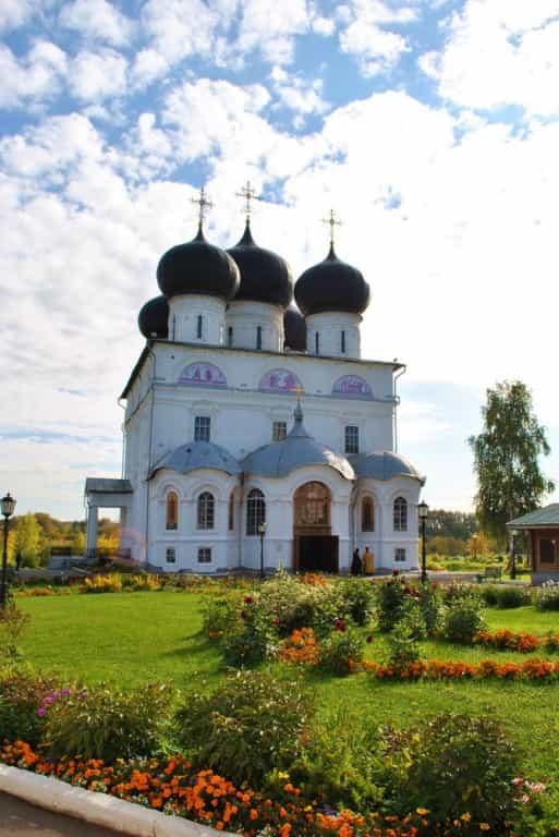 Божественная Литургия по случаю 20-летия архиепископской хиротонии митрополита Марка