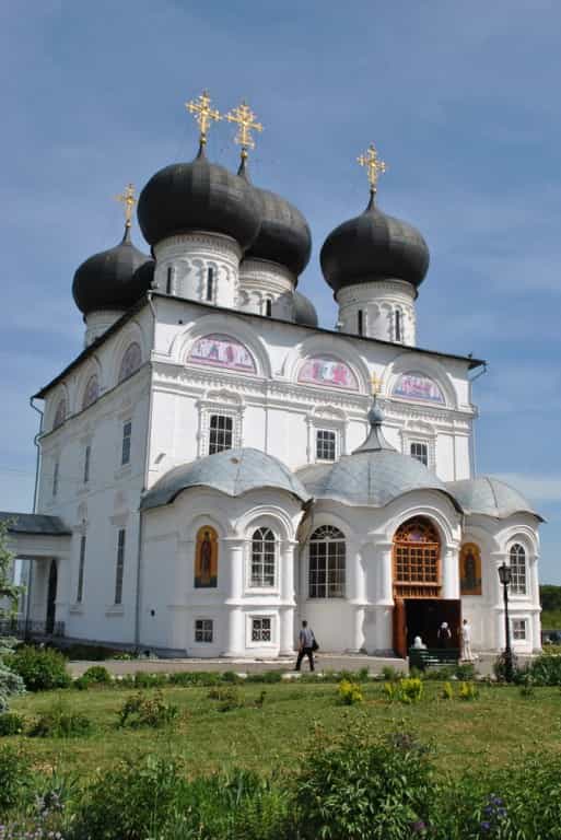 Паломники прибывают на Вятскую Землю