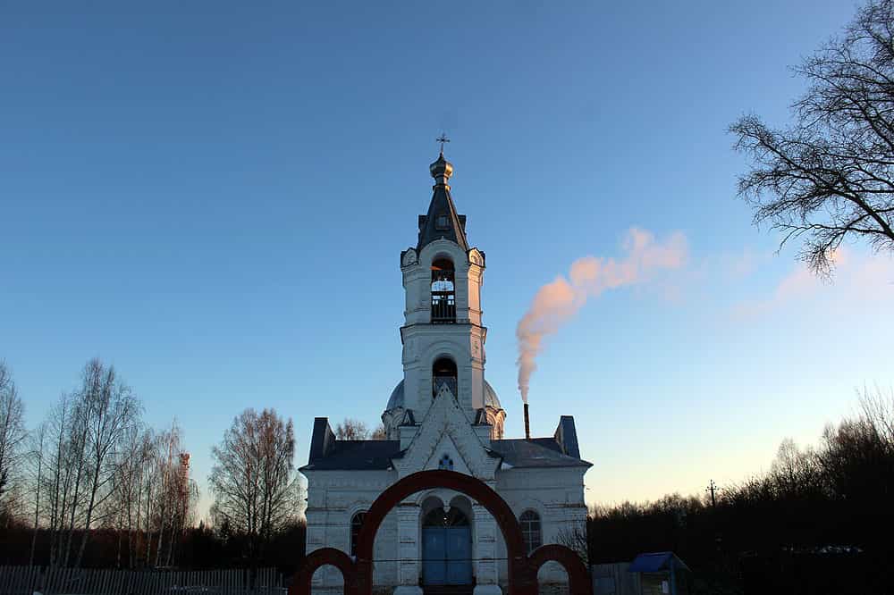 В праздник святых Космы и Дамиана состоялась поездка в Трехречье, организованная паломнической службой Трифонова монастыря