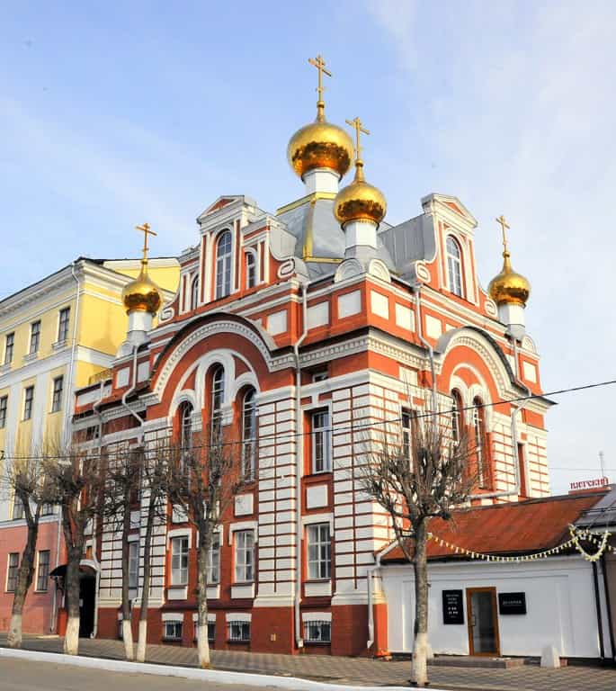 Торжественное богослужение в День Победы