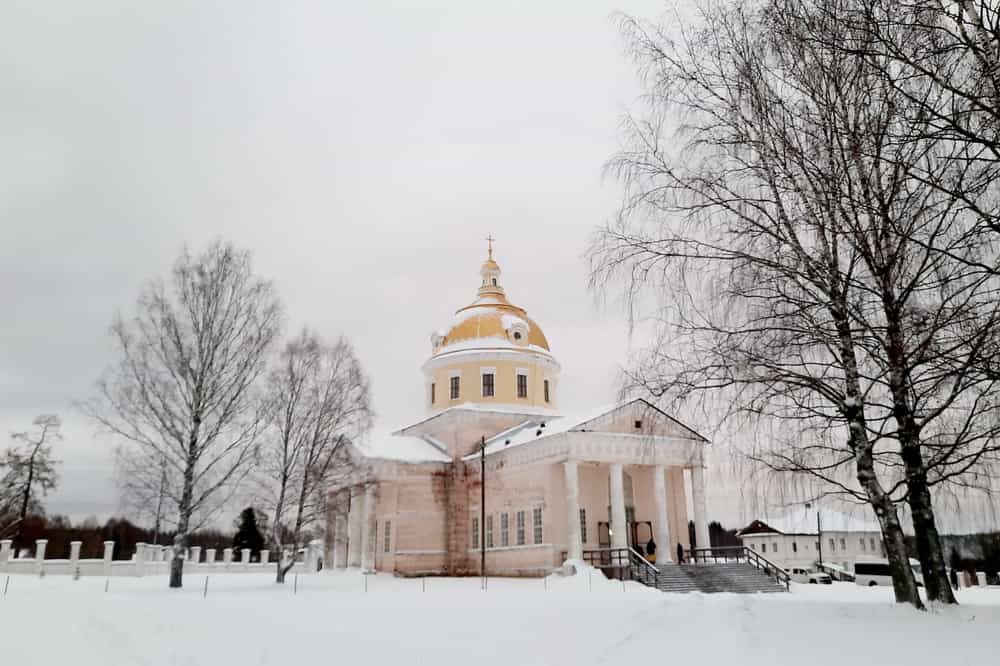 Паломничество в Великорецкое подворье в День памяти святителя Николая