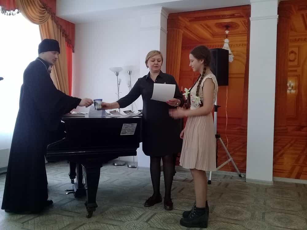 Конкурс чтецов духовной поэзии прошел в Кирове