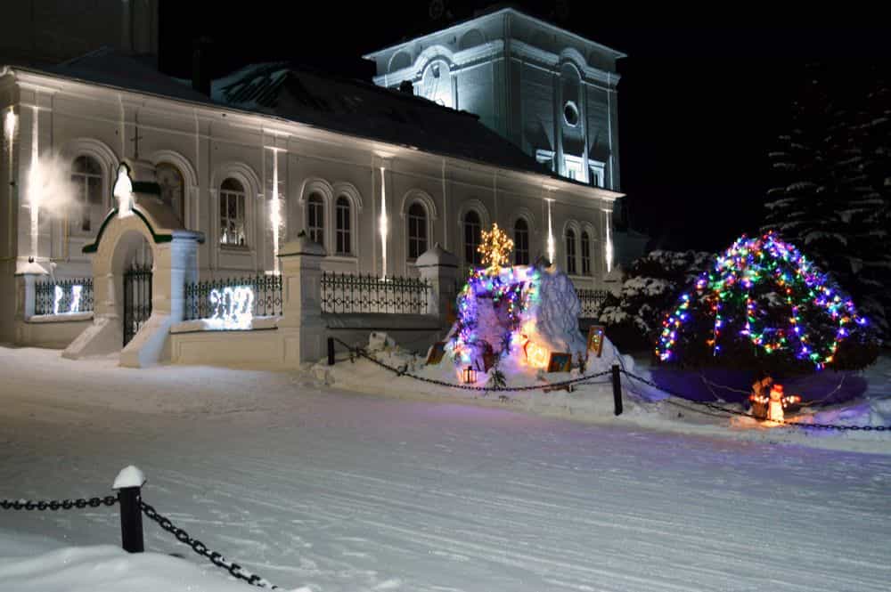 Приглашаем на богослужение в Троицкий храм села Быстрица