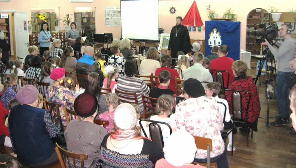 День православной книги в городе Слободском