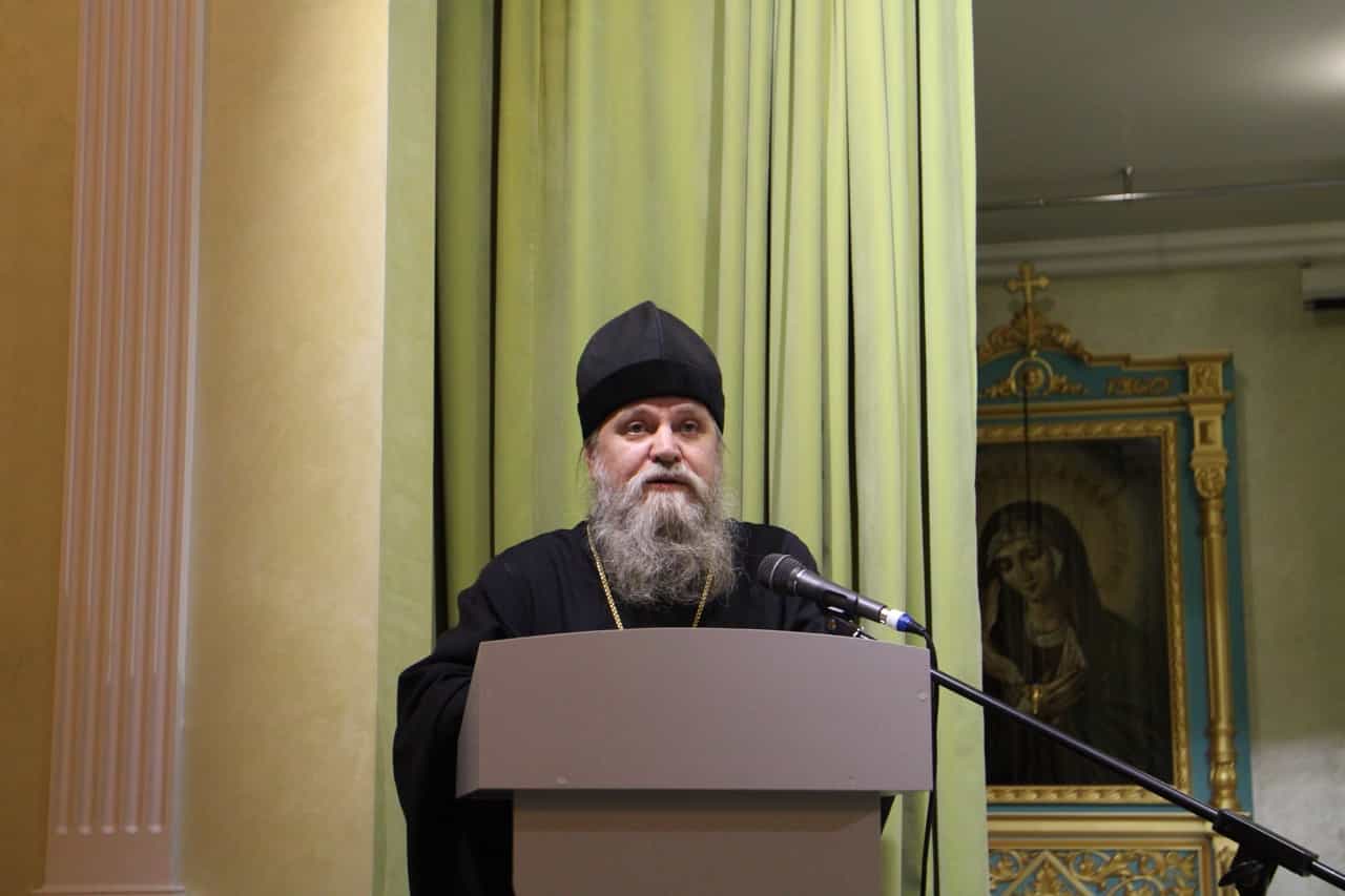 В Дивеевской обители открылась конференция «Библейские основания предметных областей школьного знания»