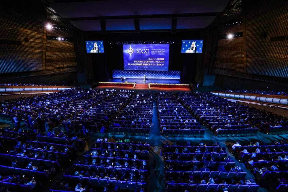 «Множество стоящих сегодня социальных вызовов требует адекватного и своевременного ответа со стороны Церкви»