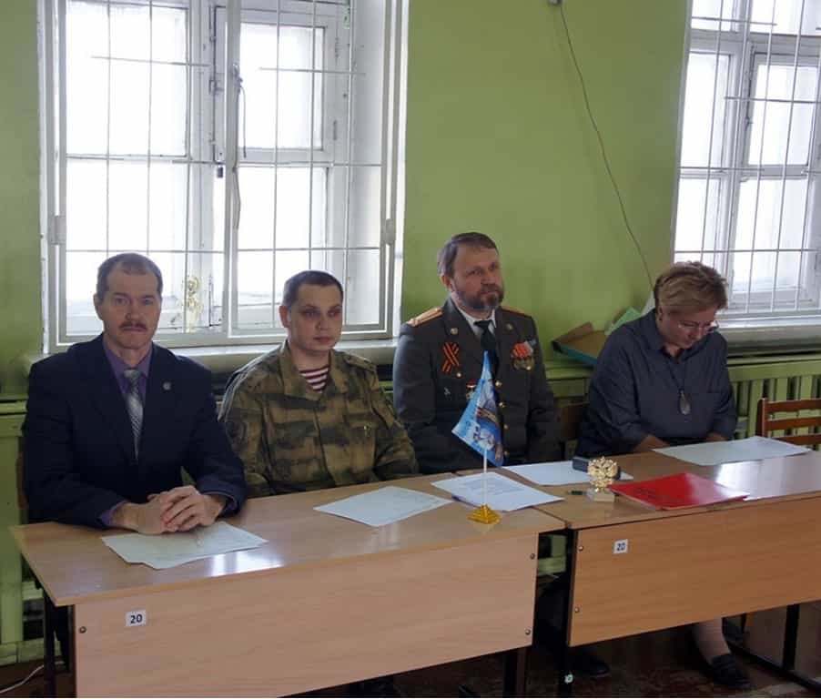 В православной гимназии во имя преподобного Трифона Вятского прошел смотр строя и песни