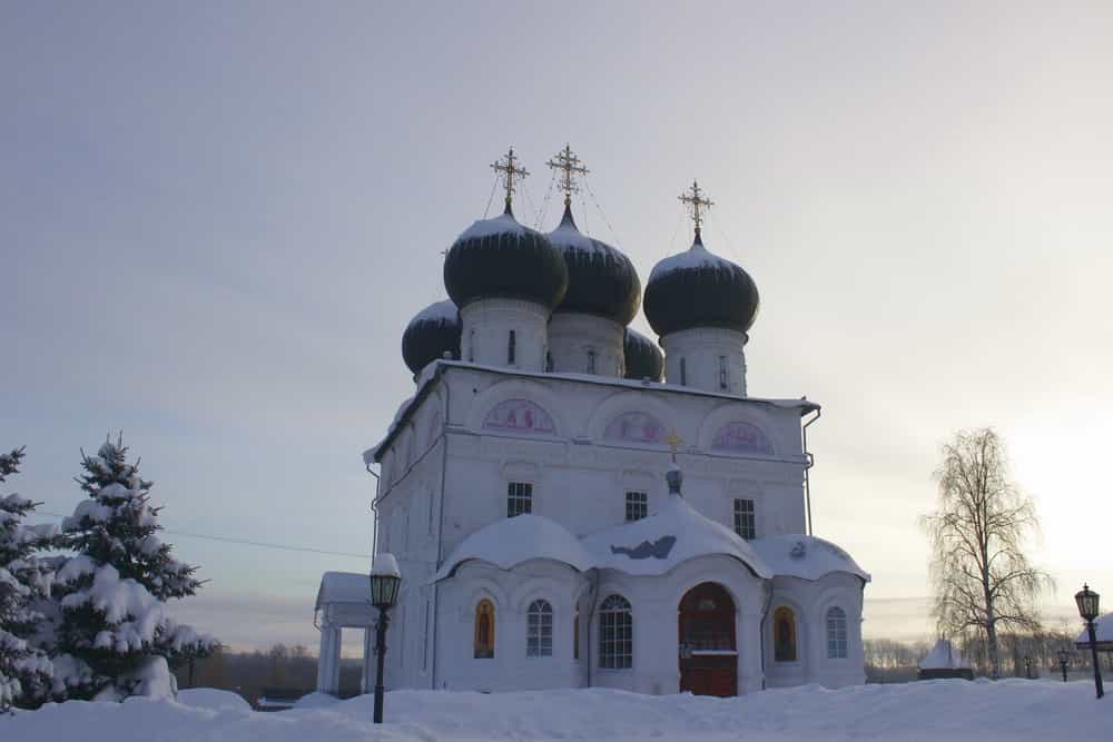 В Успенском кафедральном соборе совершен молебен святой блаженной Ксении Петербургской