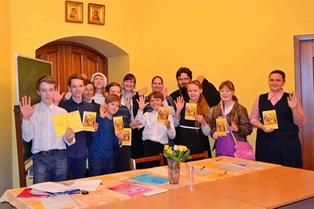 Первый выпуск Воскресной школы храма святых мучениц Веры, Надежды, Любови и матери их Софии