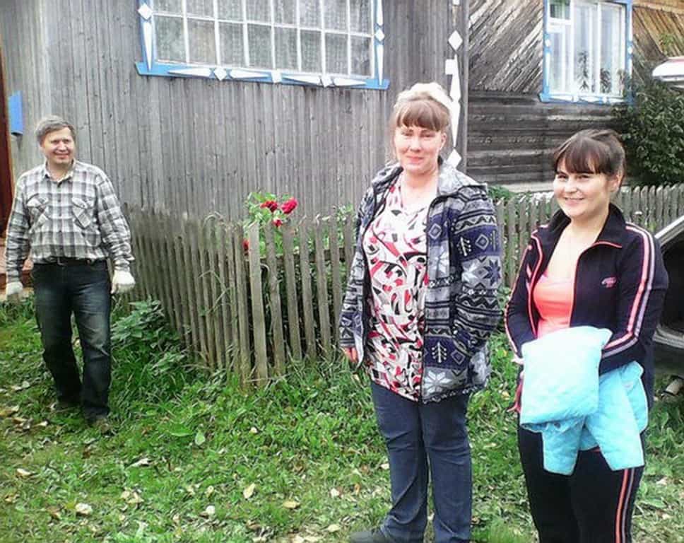 Центр «Моя семья» перевез на новое место жительства многодетную маму-одиночку в с. Верхосунье