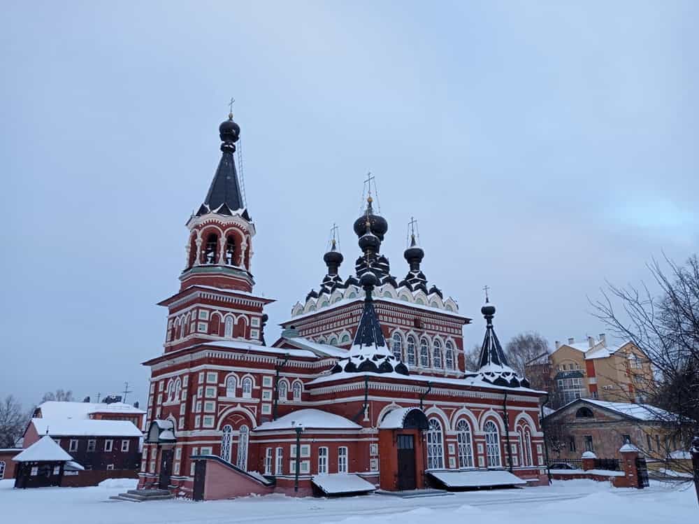 На приходах Вятской епархии началась подготовка к встрече праздника Рождества Христова