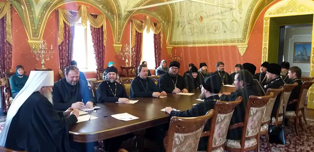 Митрополит Вятский и Слободской Марк встретился с настоятелями храмов Первого вятского благочиния