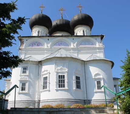 Молебны с чтением акафиста святителю Николаю перед Великорецким образом в июле будут совершаться в Свято-Успенском кафедральном соборе