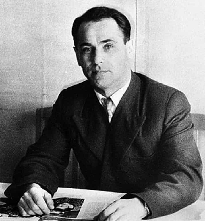 Вера хранила его в бою