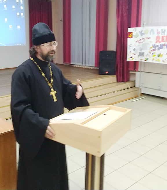 Состоялась секция «Православие и художественная литература», посвященная теме Великой Отечественной войны