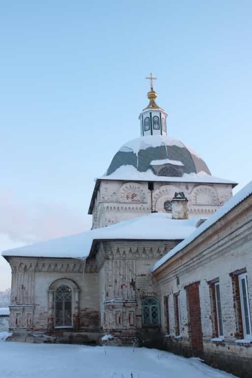 Освящены новые иконы в иконостас в Преображенском храме города Слободского