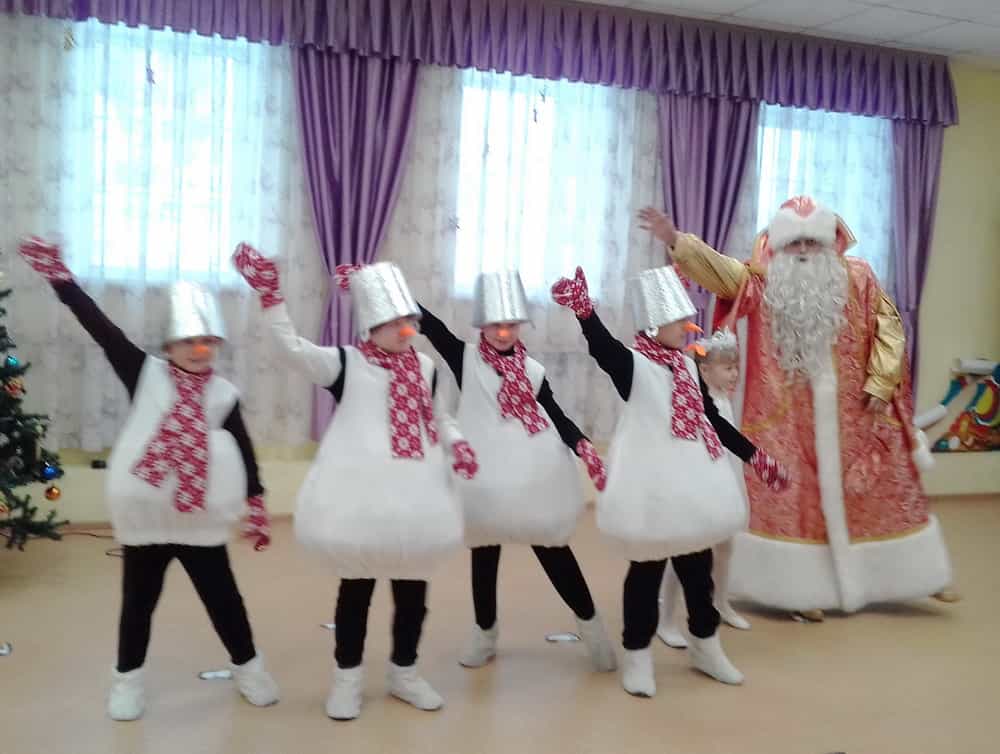 Светлый праздник Рождества Христова для детей Воскресной школы Троицкой церкви слободы Макарье города Кирова