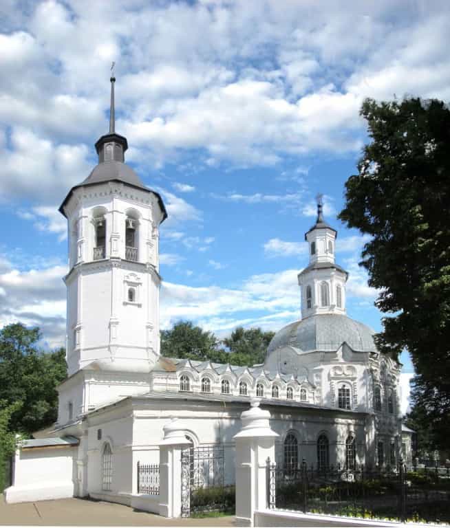 Занятия в Воскресной школе храма Иоанна Предтечи начнутся за новыми партами