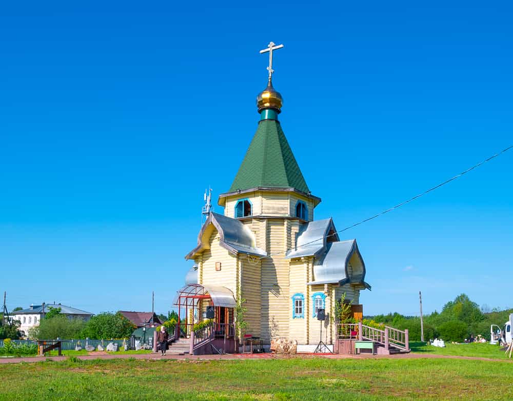 В Бобино встретили паломников Великорецкого крестного хода