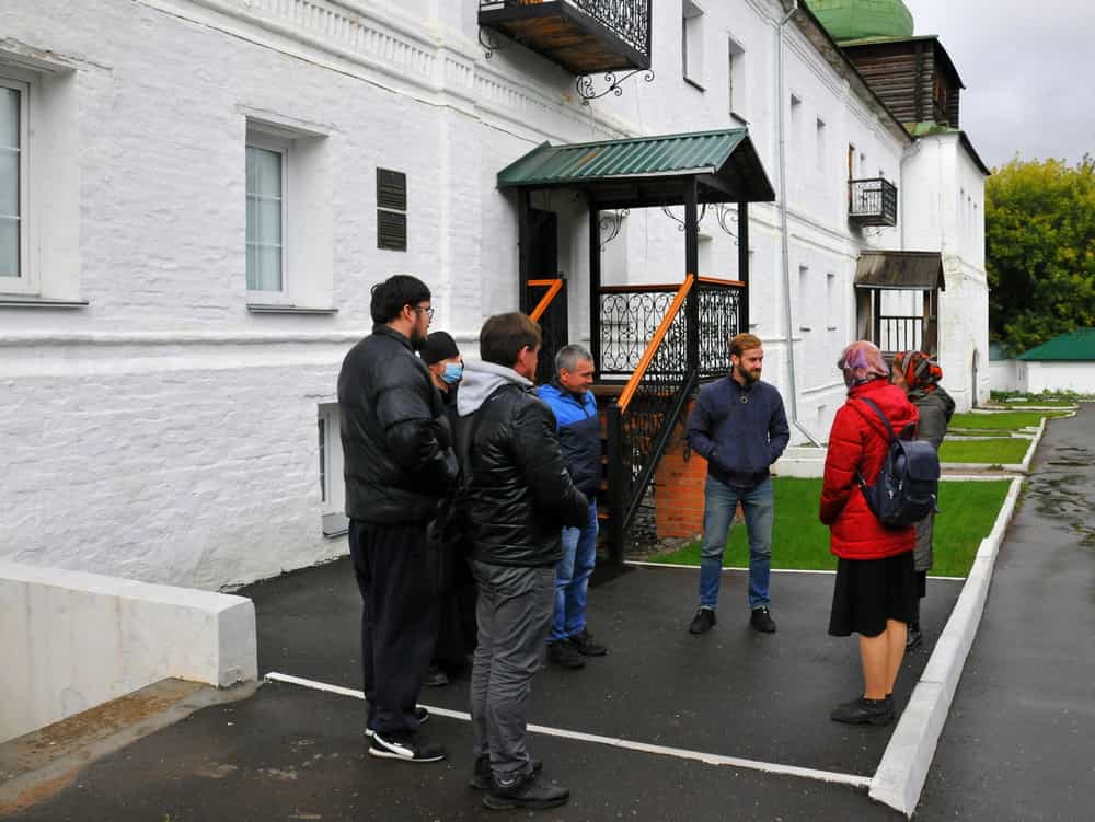 Состоялась экскурсия по Свято-Трифонову мужскому монастырю