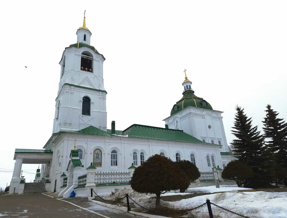 Паломники Трифонова монастыря посетили храмы Оричевского благочиния