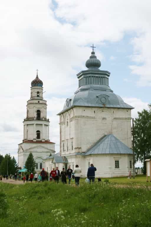 Паломники пришли в село Великорецкое