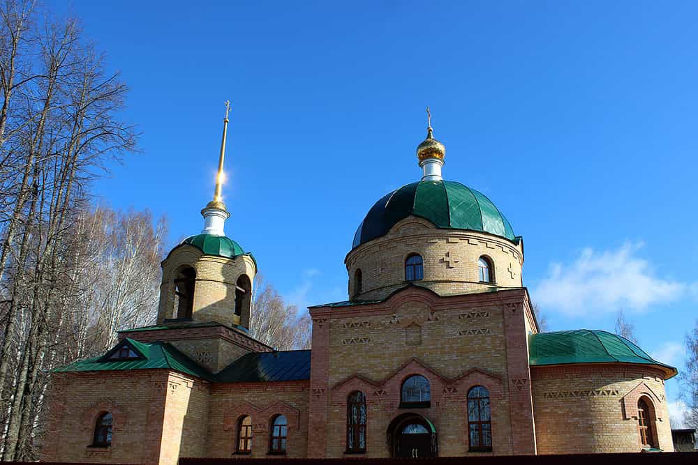 Престольный праздник храма святого великомученика Георгия Победоносца поселка Юрья