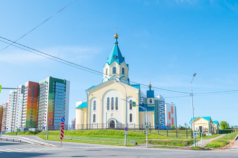 В храме Рождества Пресвятой Богородицы совершилась Божественная литургия