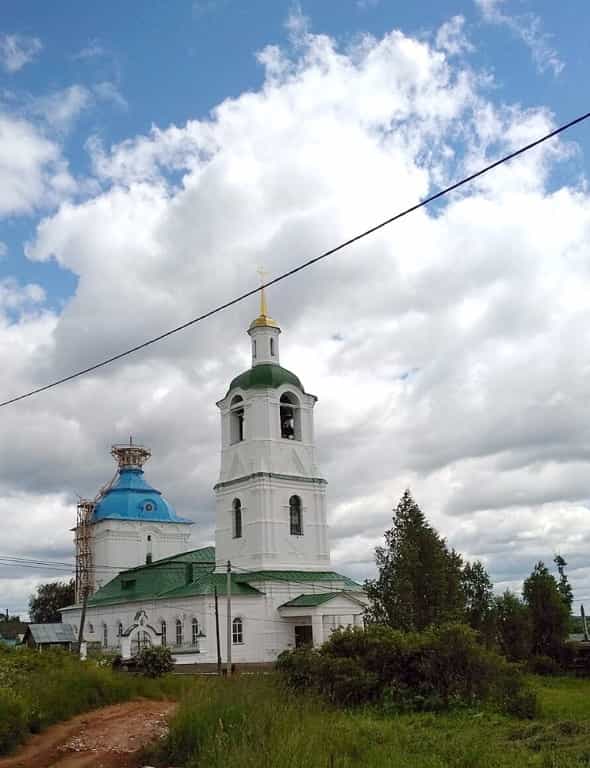 Отреставрирована колокольня Троицкой церкви села Быстрица