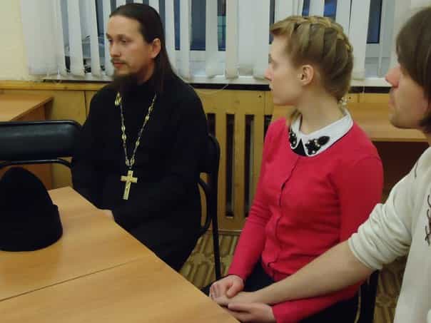 Молодежный отдел Вятской Епархии приглашает православных к участию в дискуссиях