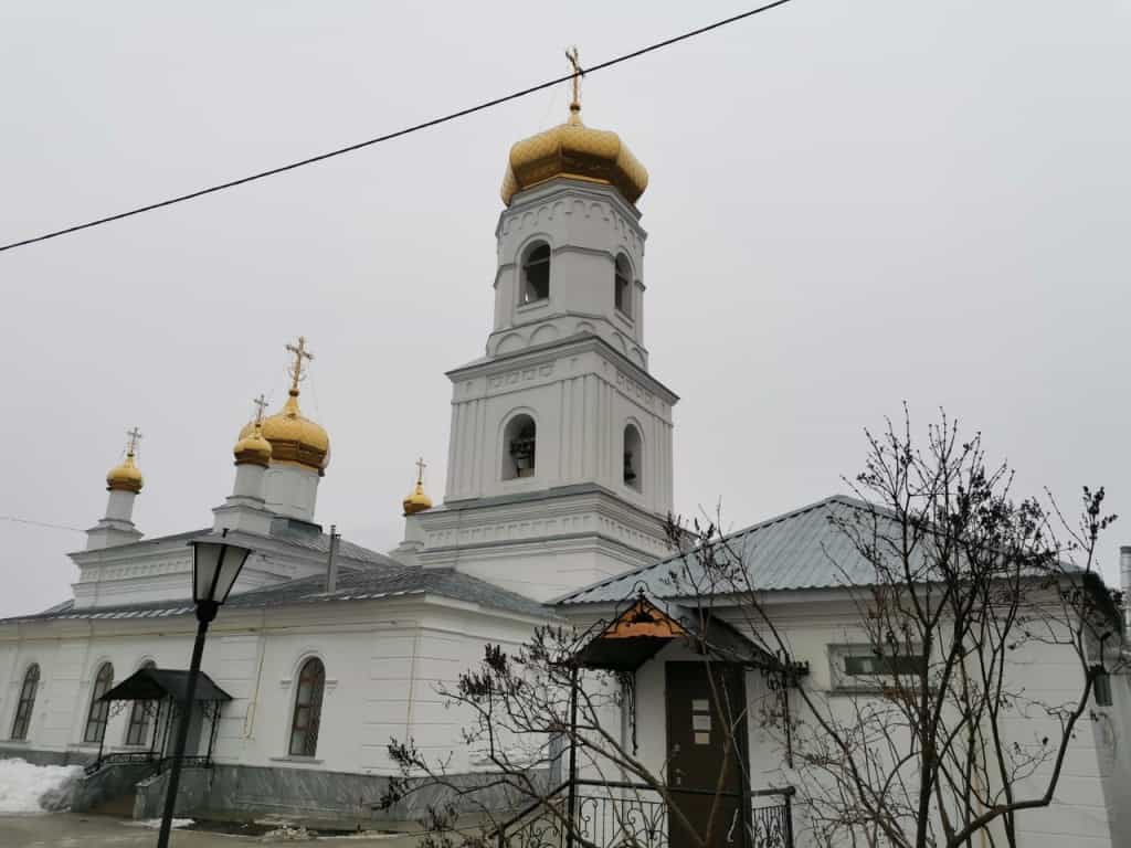 Паломники Братства святителя Николая поклонились алатырским святыням