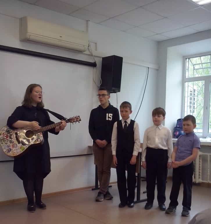 Семейный праздник в честь Дня России для несовершеннолетних правонарушителей