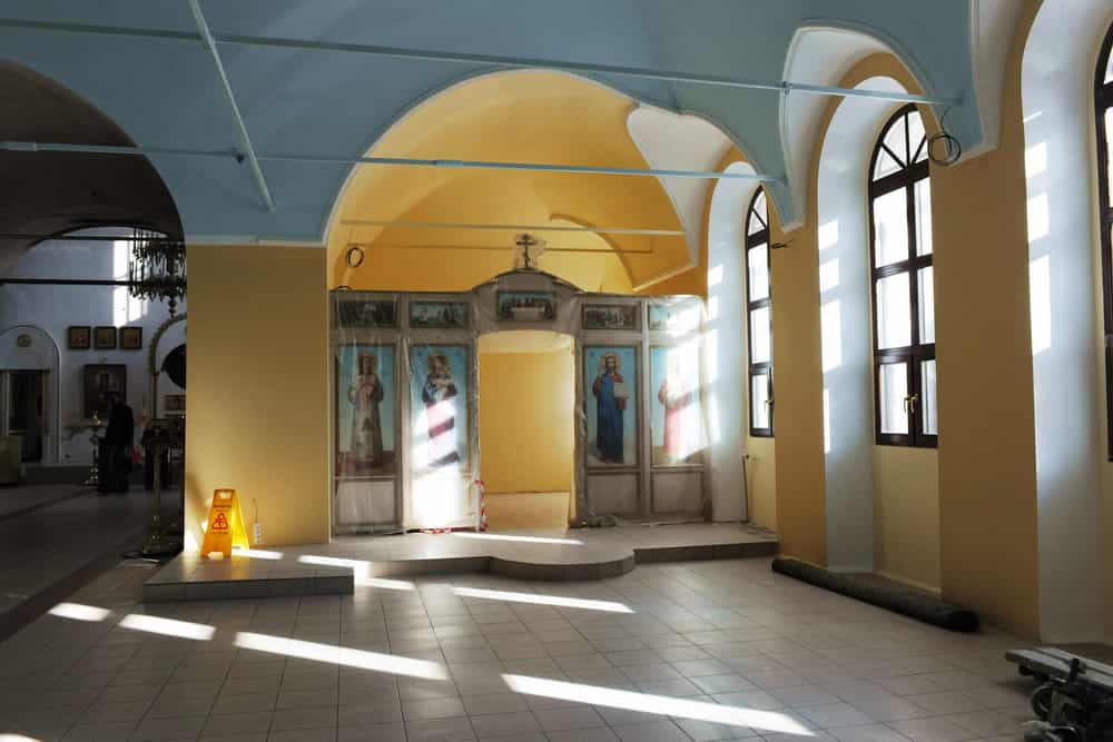 Завершение реставрации трапезной части Царево-Константиновской Знаменской церкви г. Кирова