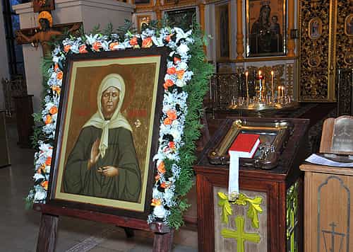 Икона Матроны Московской с частицей мощей святой вернулась в Спасский собор города Кирова