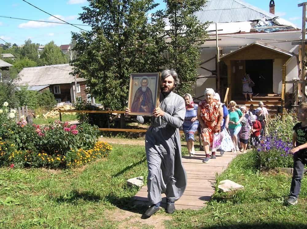 Икона преподобного Сергия Радонежского пребывает в храмах Вятской Епархии